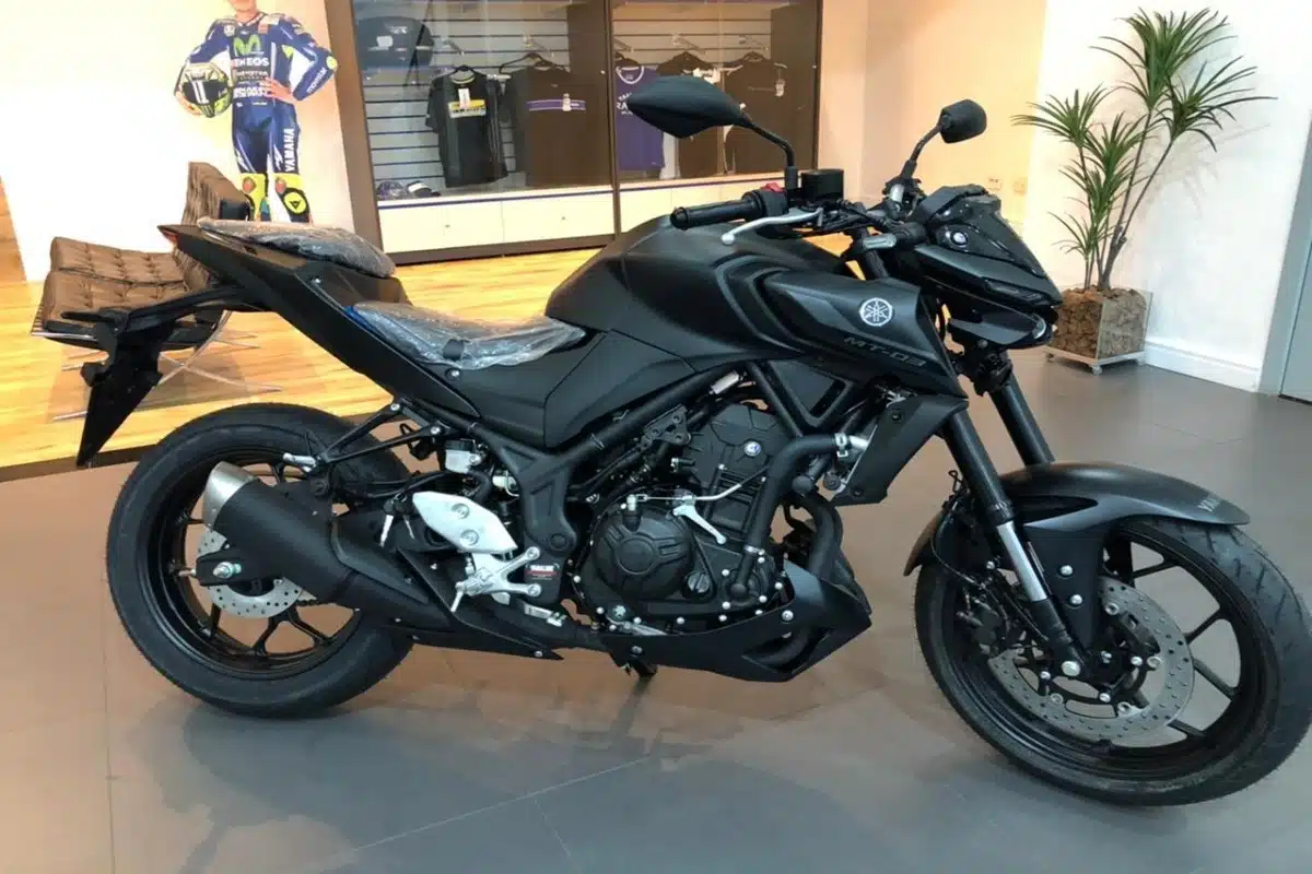 MT 03